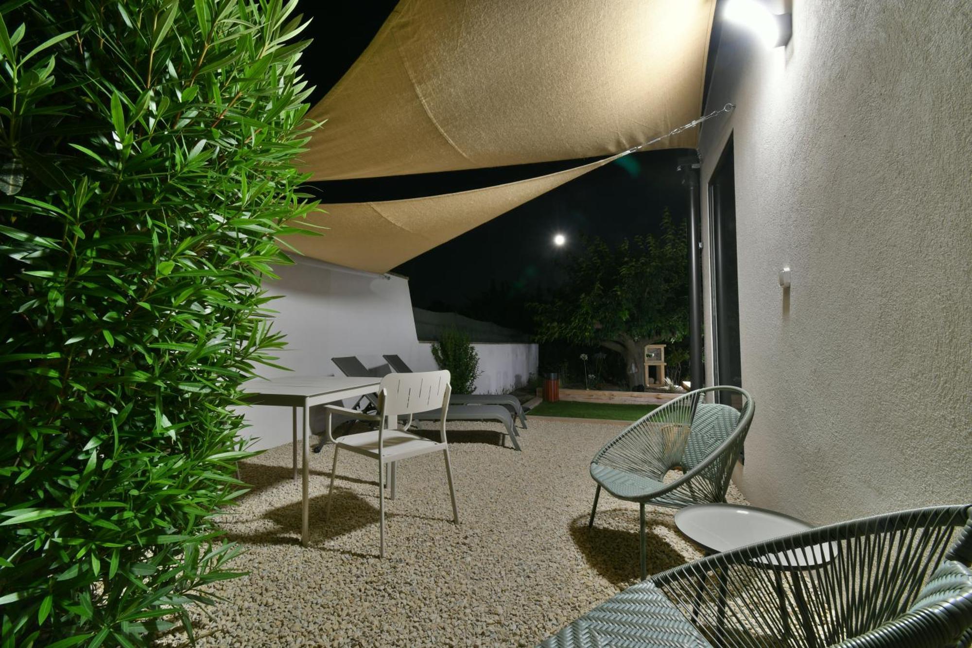 Une Nuit En Luberon Puyvert Dış mekan fotoğraf